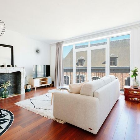 Appartamento Luxury Apart' Mons City Center With Terrace Esterno foto