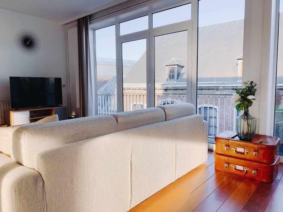Appartamento Luxury Apart' Mons City Center With Terrace Esterno foto