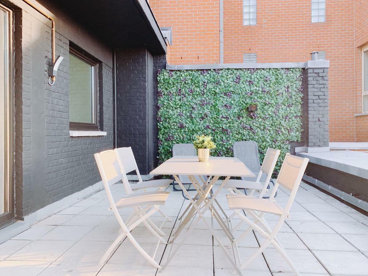 Appartamento Luxury Apart' Mons City Center With Terrace Esterno foto