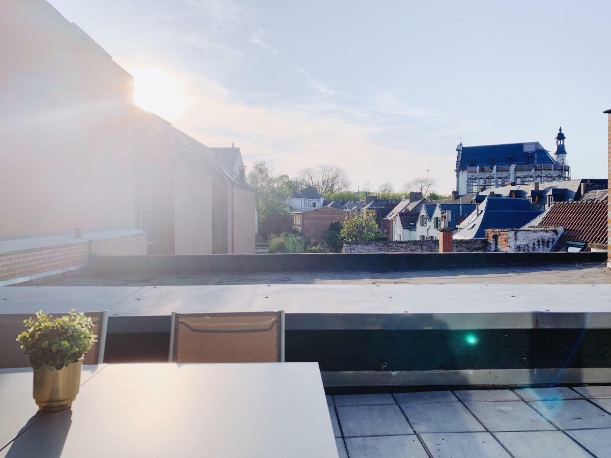 Appartamento Luxury Apart' Mons City Center With Terrace Esterno foto
