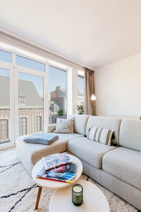 Appartamento Luxury Apart' Mons City Center With Terrace Esterno foto