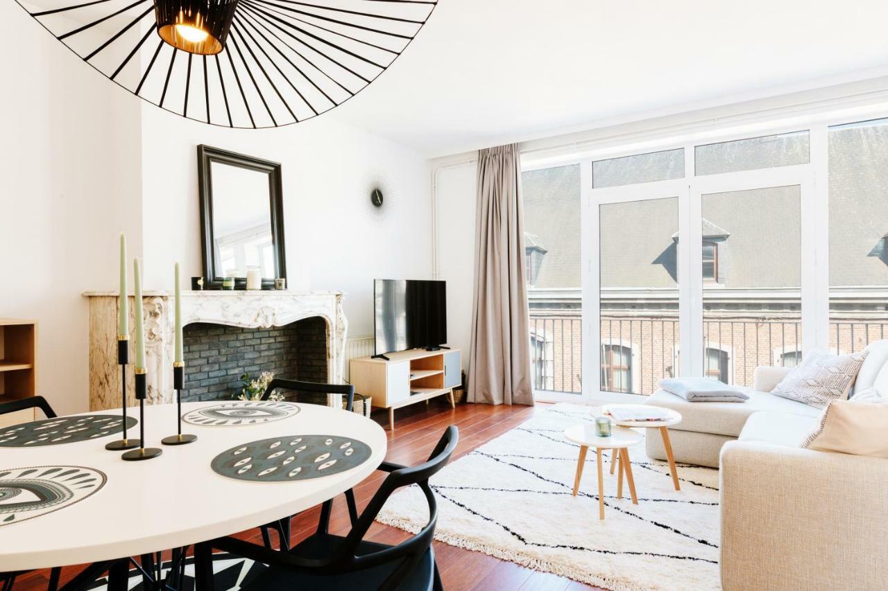 Appartamento Luxury Apart' Mons City Center With Terrace Esterno foto