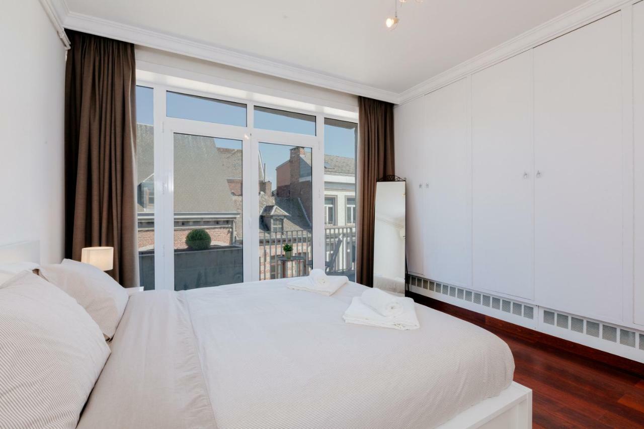 Appartamento Luxury Apart' Mons City Center With Terrace Esterno foto